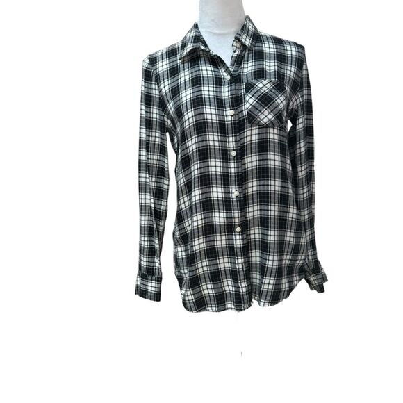 Black and White Plaid Flannel Shirt Long Sleeve Classic - Picture 1 of 7